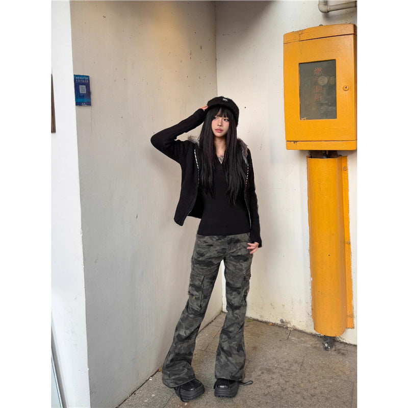 Multi-Pocket Flared Slimming Camo Denim Jeans