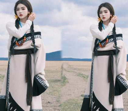 Travel Photography Tourism Photography Ethnic Style Tibetan Clothing