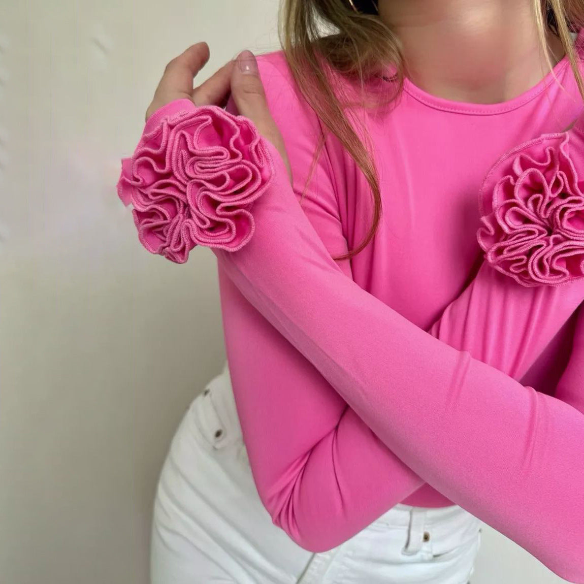 Three-dimensional Floral Long Sleeve Niche Round Neck Slim-fit Tops