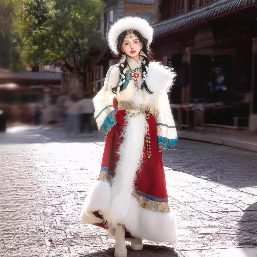 Travel Photography Tourism Photography Ethnic Style Tibetan Clothing