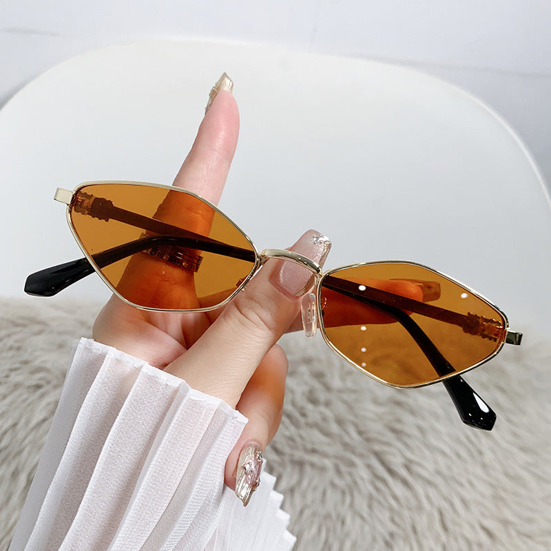 Metal Small Frame Rhombus Cat Eye Sunglasses