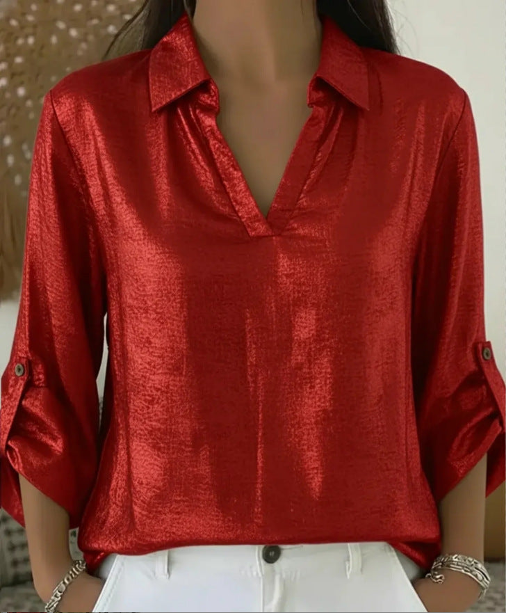 Loose-fit Womens Gold-foil V-neck T-shirt With Pocket