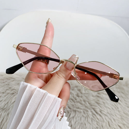 Metal Small Frame Rhombus Cat Eye Sunglasses