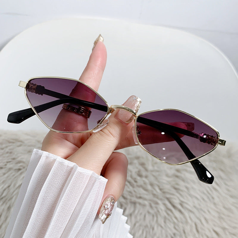Metal Small Frame Rhombus Cat Eye Sunglasses